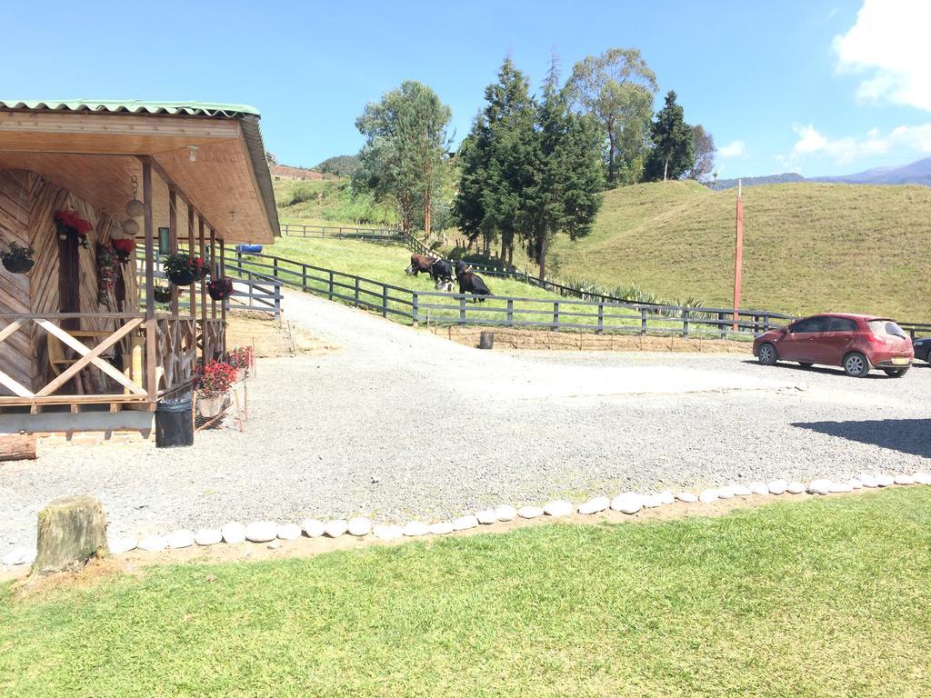 Hotel Bariloche Santa Rosa de Cabal Dış mekan fotoğraf