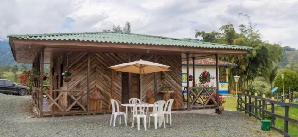 Hotel Bariloche Santa Rosa de Cabal Dış mekan fotoğraf